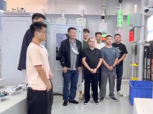泰國(guó)客戶(hù)蒞臨奧斯恩參觀考察